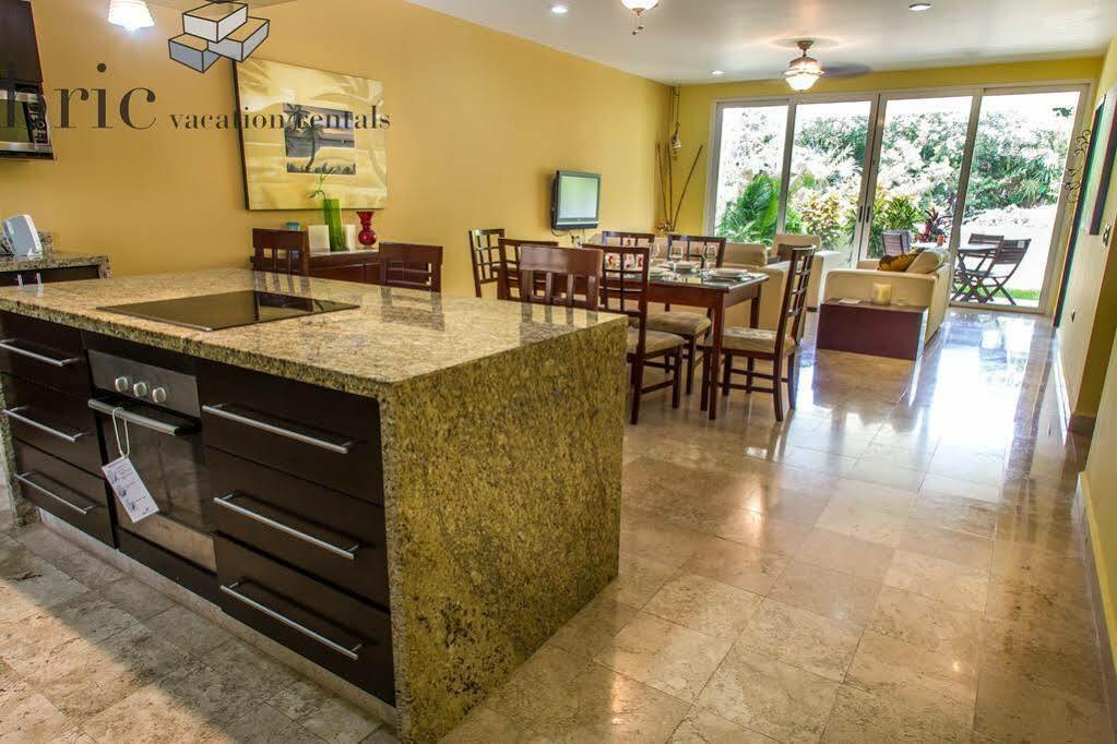 Playa Village Condo By Bvr Playa del Carmen Eksteriør billede